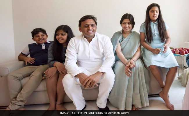 Mulayam Singh's Playful Message To Akhilesh Via His Grand-Daughter