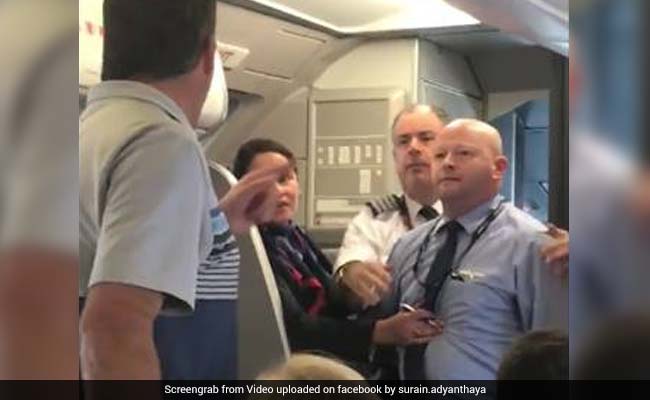 अमेरिकन एयरलाइंस के विमान में महिला यात्री के साथ हुई बदसलूकी, वीडियो हुआ वायरल