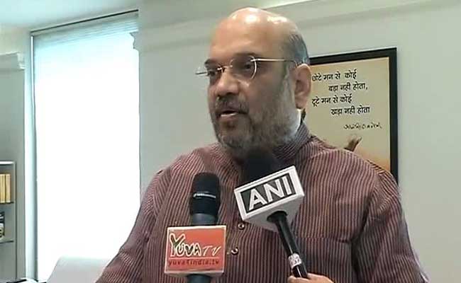 'Sonia Gandhi Should Clarify Who Received Chopper Scam Bribes': Amit Shah