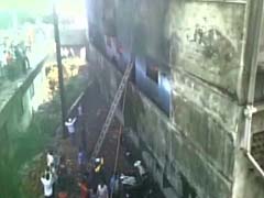 मुंबई के निकट भिवंडी में पावरलूम फैक्ट्री, रिहायशी इमारत में सुबह भीषण आग; कई बचाए गए