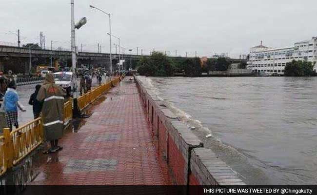 चेन्‍नई में फिर बारिश श्‍ाुरू होने से हालात और बिगड़े, राहत कार्य जारी