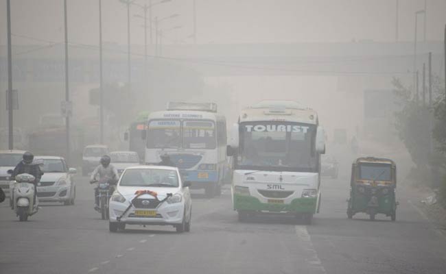 Delhi Pollution: AAP Government Wants Choppers To Sprinkle Water Over Delhi To Fight Smog