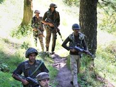 कश्मीर : गुफा में छिपे पाकिस्तानी आतंकी को पकड़ने में सेना के काम आया मिर्ची बम