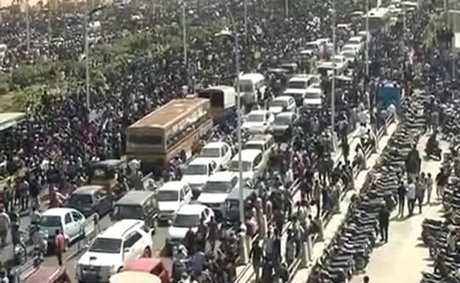 For Jallikattu, Massive Protests In Chennai For Over 20 Hours: 10 ...