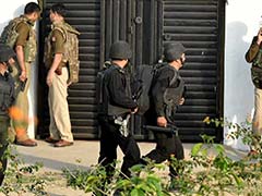Lucknow Encounter: Cop Dialled Terror Suspect's Brother, Slid Phone Under Door To Him
