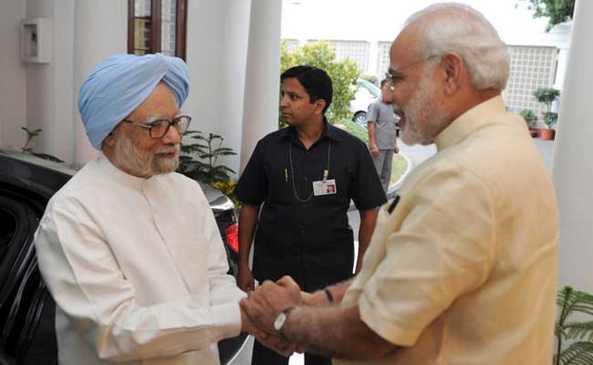जब लंच ब्रेक में पीएम नरेंद्र मोदी ने जाकर पूर्व प्रधानमंत्री मनमोहन सिंह से मिलाया हाथ