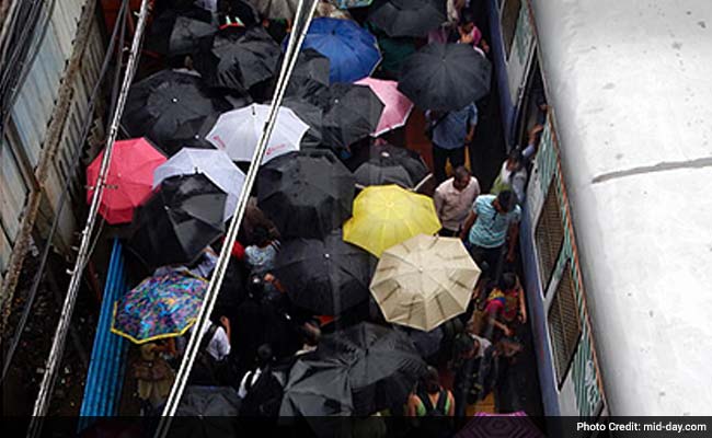 Mumbai Beaten by Rain, Advised to Stay Home Today Too