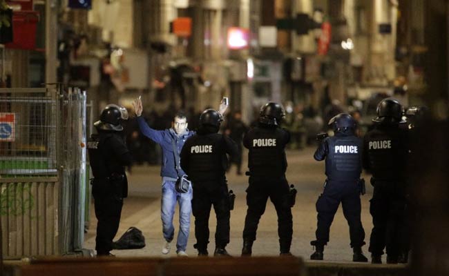 Paris Attackers Have Britain Links: Report