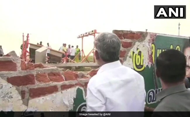 तमिलनाडु: त्रिची में दीवार से टकराया एयर इंडिया का विमान, सभी 130 यात्री सुरक्षित