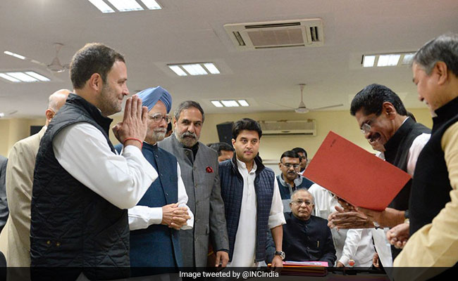 Image result for rahul gandhi gulam nabi site:ndtv.com