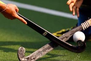 पाक खिलाड़ियों को हॉकी इंडिया लीग न खेलने दें : आईएचएफ पाक खिलाड़ियों को हॉकी इंडिया लीग न खेलने दें : आईएचएफ