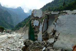 उत्तराखंड : लापता लोगों के परिजनों का धैर्य दे रहा है जवाब