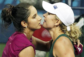 एस्टोरिल ओपन : सेमीफाइनल में हारी सानिया-रोडियोनोवा की जोड़ी