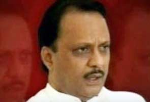 महाराष्ट्र : अजित पवार अगले मुख्यमंत्री बनने की तैयारी में!