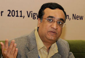 ओलिंपिक पदक विजेताओं को मिलेगी कोचिंग की नौकरी : माकन