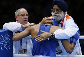 ओलिंपिक से बाहर होने पर बॉक्सर मनोज ने कहा, बेईमानी हुई