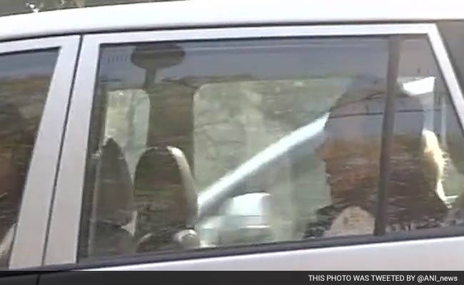 नेशनल हेराल्ड मामला : सुब्रमण्यम स्वामी पहुंचे पटियाला कोर्ट, कहा 'कांग्रेस हारने वाली है' नेशनल हेराल्ड मामला : सुब्रमण्यम स्वामी पहुंचे पटियाला कोर्ट, कहा 'कांग्रेस हारने वाली है'