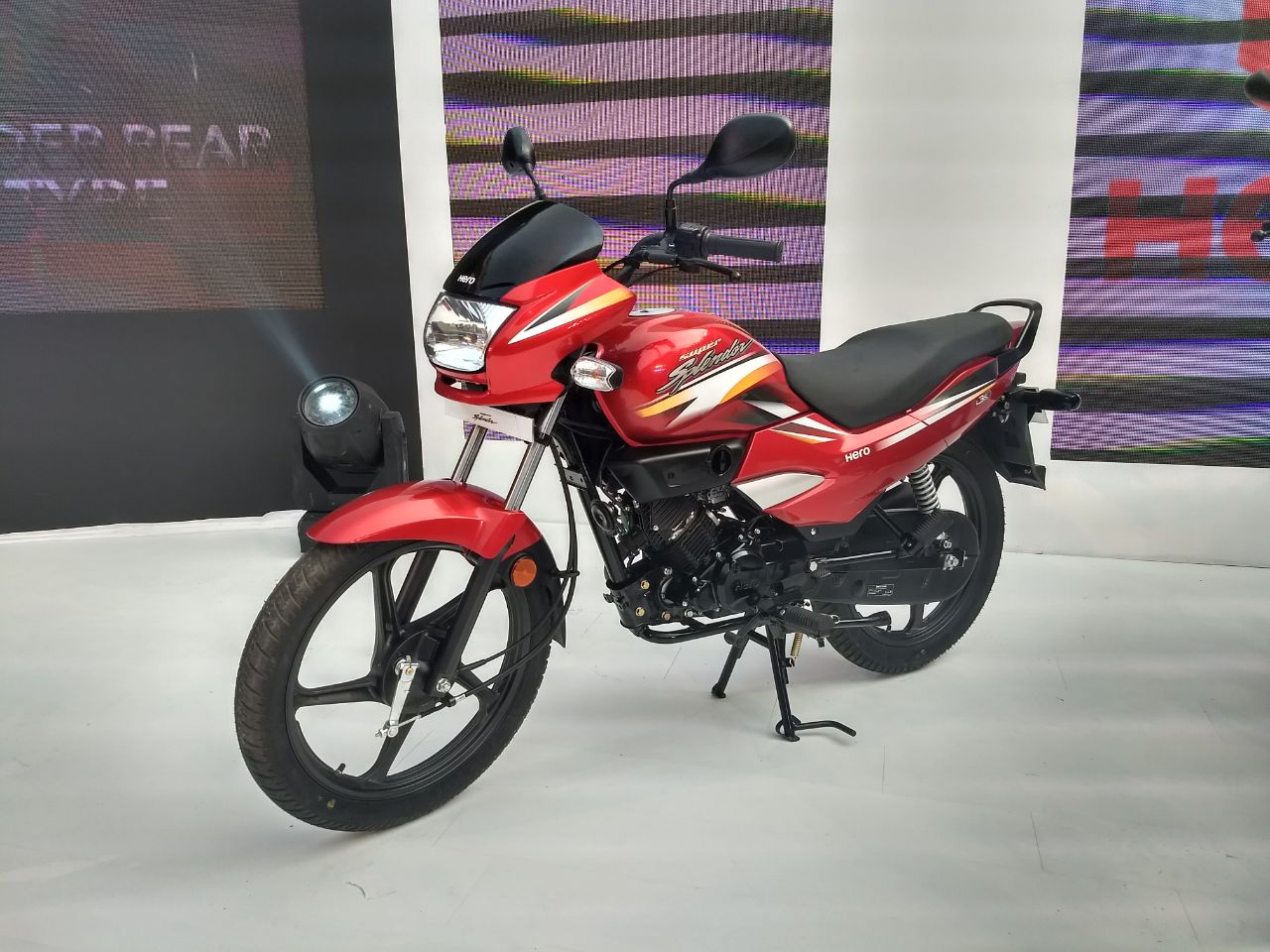 2018 Hero Motorcycle Range Unveil Highlights: Specifications, Images