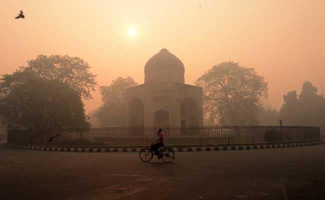 Pollution: Delhi's Air Quality Plunged Sharply In 2016, Shows Data