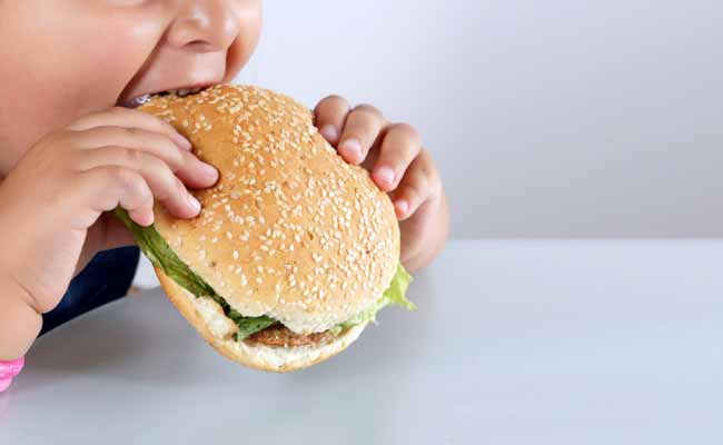 About 40 Per Cent Children Inherit Obesity From Parents: Study