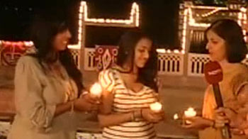 Twinkling Pink City: Jal Mahal lit up on Diwali