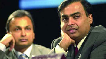 धनकुबेरों की दौलत में सेंध