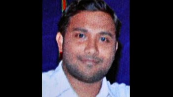 टूटी सड़क की वजह से हुई मौत