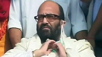 Amar Singh discharged from AIIMS hospital