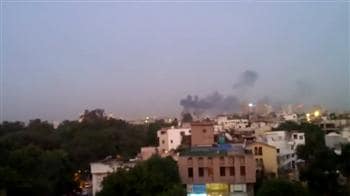 Video : Fire breaks out near Lotus Temple in south Delhi