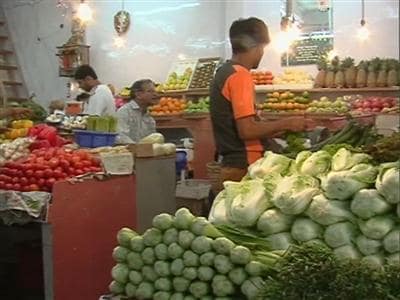 Video : Rain and drought: Vegetable prices heat up