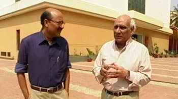 Walk The Talk with Yash Chopra (Aired on: March 11, 2006)