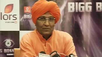 विवादों से मेरा पुराना नाता  : अग्निवेश