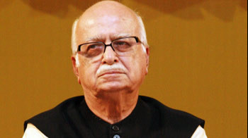 'अटल से हीन महसूस करता था'