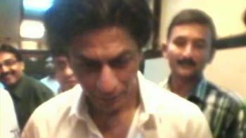 शाहरुख से ईडी ने की पूछताछ शाहरुख से ईडी ने की पूछताछ