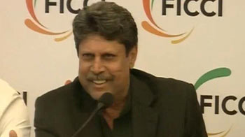 Kapil Dev backs Sports Bill