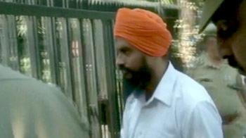 आतंकी हवारा को कोर्ट में थप्पड़ मारा