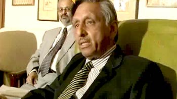 'तेल के दाम पर दखल दे सरकार'