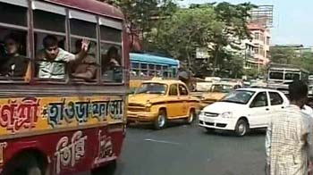 Traffic trouble for Kolkata children