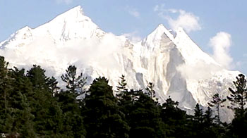 तीन डिग्री और गर्म होगी धरती