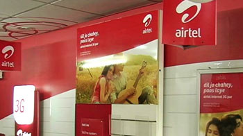 'सरकारी नियमों से मिला स्पेक्ट्रम'