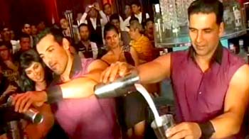 अंग्रेजी में मेरा हाथ तंग : अक्षय