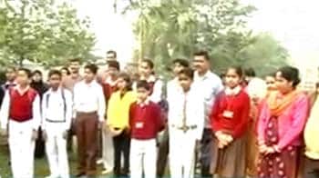 Video : Nearly one lakh children sign the signature petition in Patna