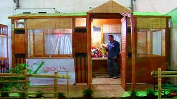 अलग-अलग रंग ट्रेड फेयर के...