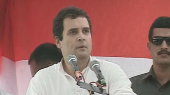 Rahul Gandhi begins Jan Sampark Yatra, takes on Mayawati