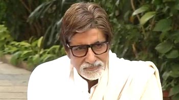 Baby looks like Aishwarya, says Amitabh