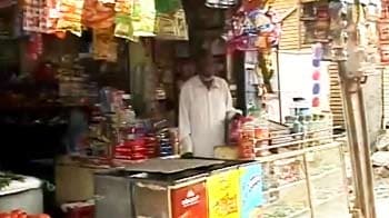 Video : FDI in retail: Will neighbourhood shops survive?