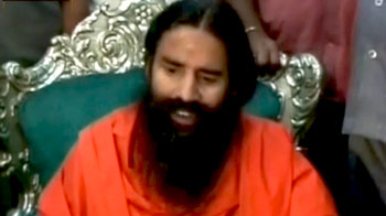 'क्या वॉलमार्ट के अध्यक्ष हैं मनमोहन'