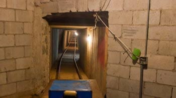 Video : Inside a tunnel built to smuggle drugs