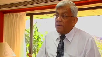Collapse of democracy, says Deepak Parekh about FDI battle