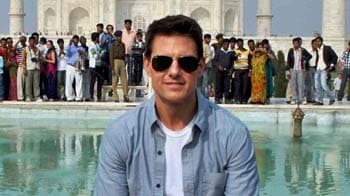 Video : Tom Cruise visits Taj Mahal in Agra